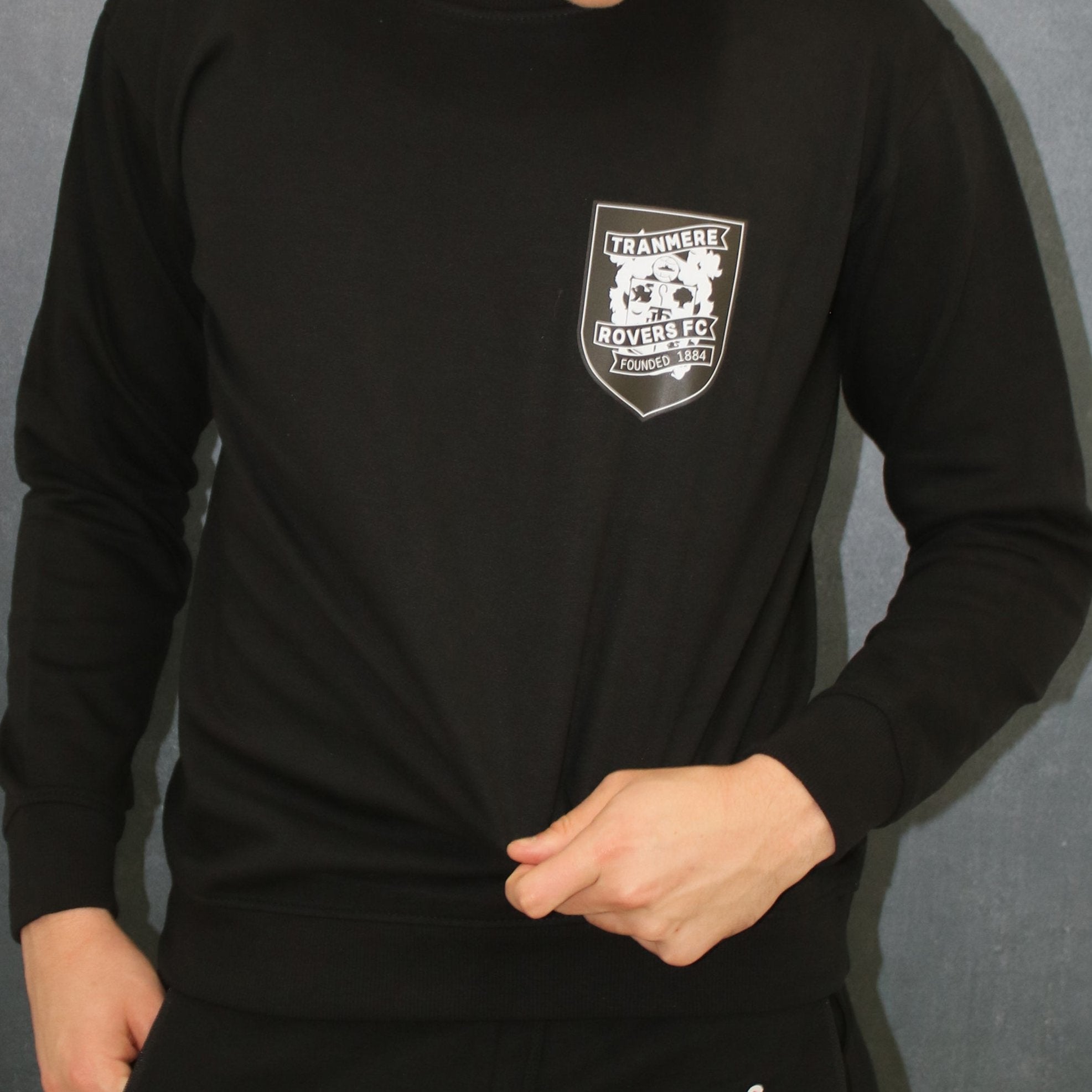 Ascot 1884 Crest Sweater | Black