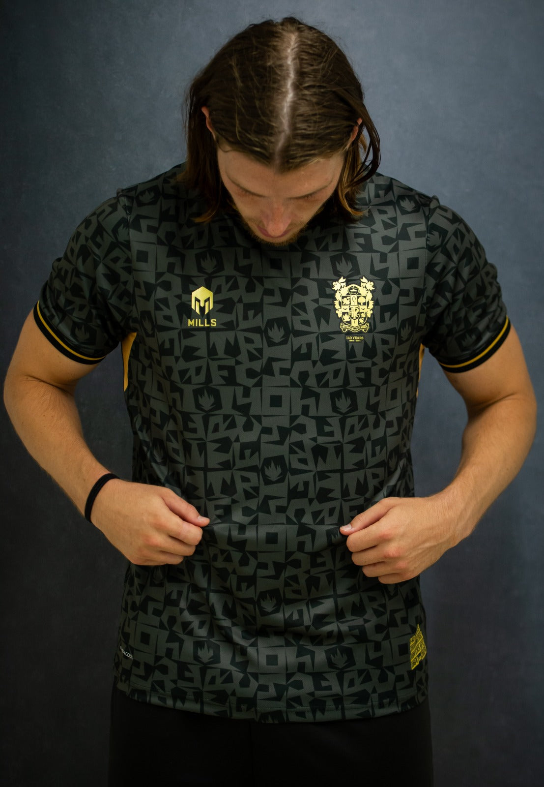 Junior | Limited Top | Black and Gold | 2024/25