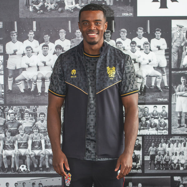 Adult | Limited Edition Gilet | Black and Gold | 2024/25