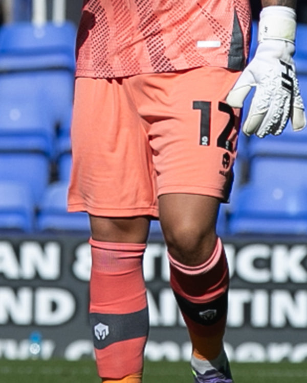 Away Goalkeeper Shorts | Junior | 2026/27