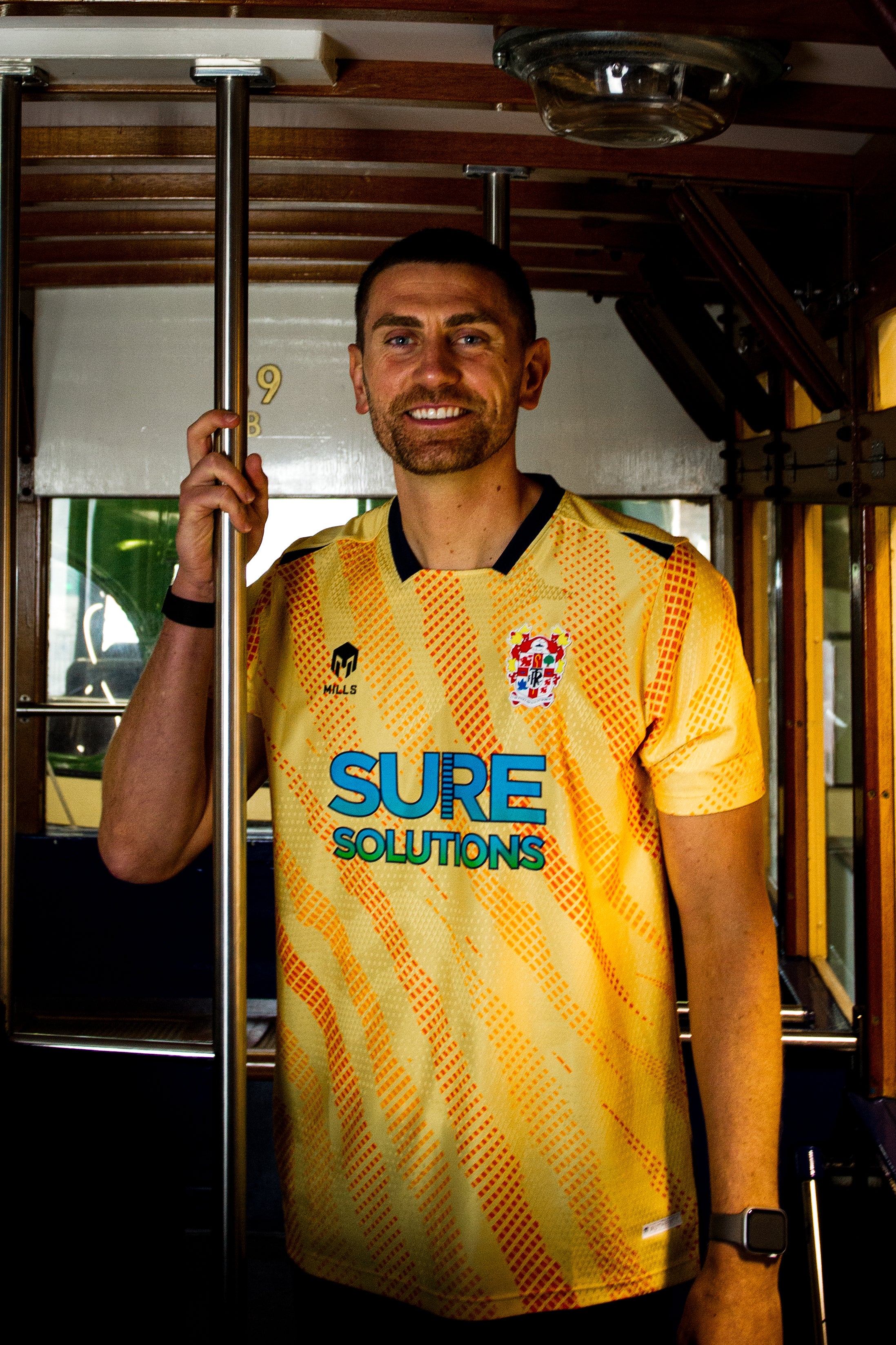 Home Goalkeeper Jersey | Junior | 2026/27