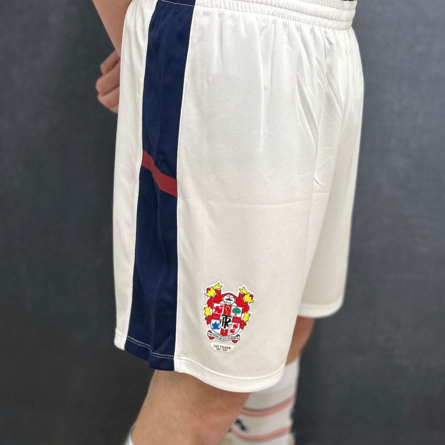 Junior | Home Shorts | 2024/25